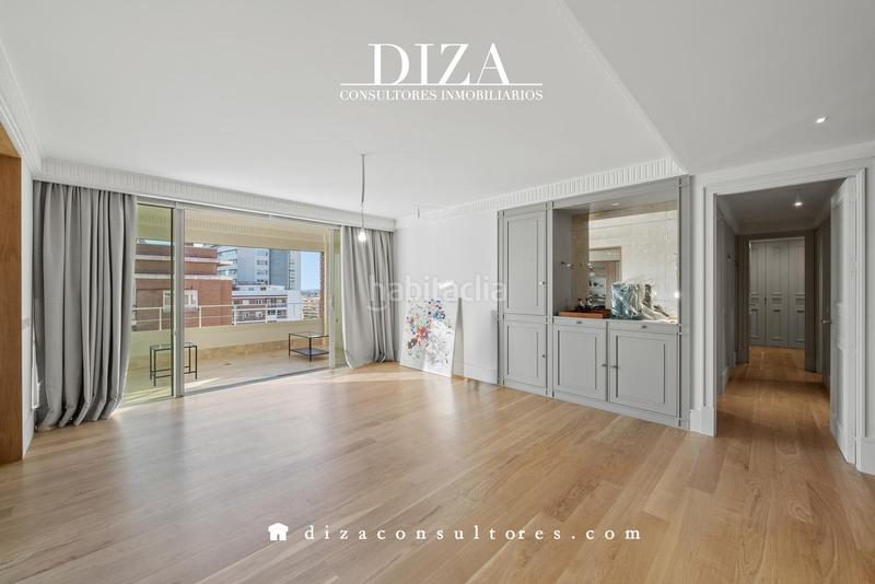 Foto ec9f3ecb-e942-44bd-9314-e601c7fdbf4a. Pis amb aparcament a Cuatro Caminos - Azca Madrid