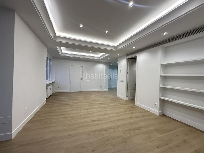 Foto 1a4e4cca-aac6-4a30-b4bb-53af301378fc. Alquiler piso a estrenar en Almagro en Almagro Madrid