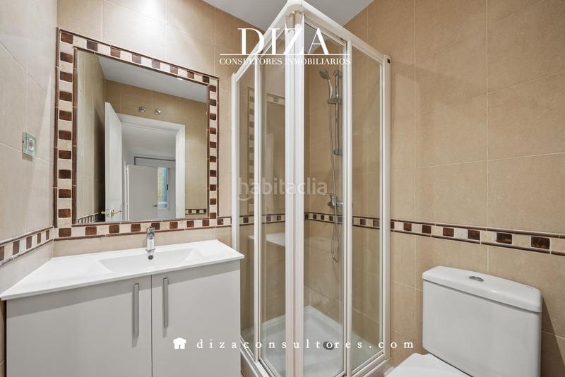 Foto 92637e31-1c0b-4a0c-b3a2-d224b8448c6d. Location appartement avec chauffage parking dans Castellana Madrid