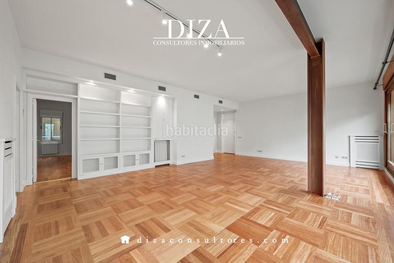 Foto aaa51efc-432b-4401-a21d-10c39885eaeb. Location appartement avec chauffage parking dans Castellana Madrid