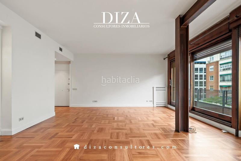 Foto 19946dda-e5c7-4dfa-bdd2-15e8a43ce07b. Rent flat with heating parking in Castellana Madrid