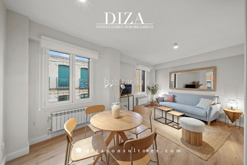 Foto 70fb3fe2-7eb2-48b8-bb0c-93b01c17720e. Rent flat with heating in Castillejos-Cuzco Madrid