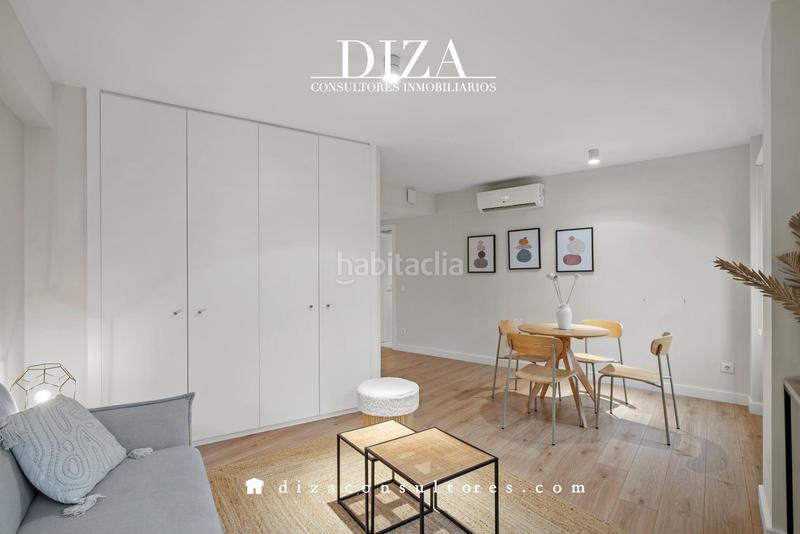 Foto 75d7641f-4828-4076-b9f9-889b0157baec. Rent flat with heating in Castillejos-Cuzco Madrid