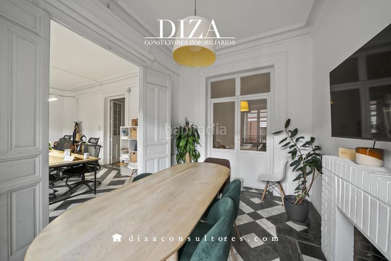 Foto 6658f075-49af-49aa-881d-657314cef5fb. Rent office space with heating in Justicia-Chueca Madrid