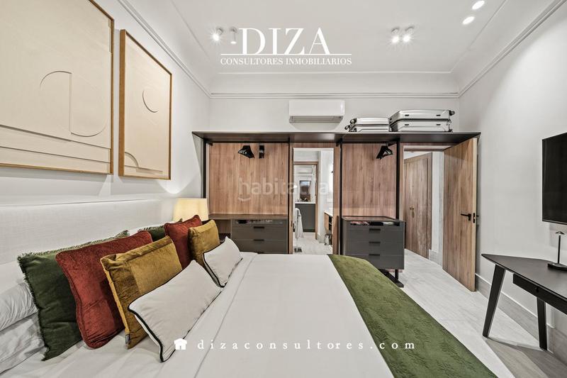 Foto 3994ecd2-08aa-49d0-bdb1-afb45bab4182. Rent ground floor in Cortes-Huertas Madrid