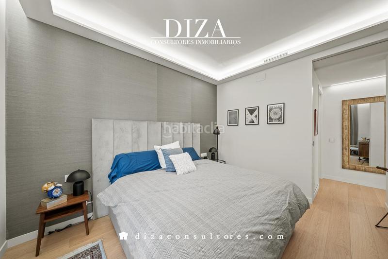 Foto 2d2be9c4-d6f7-4e86-864b-f25e53ee1dec. Appartement avec parking dans Castellana Madrid