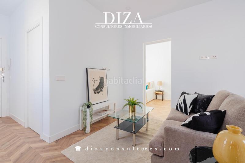 Foto 0923c28e-94c8-428a-a5a8-ea8e6f401f9c. Dachwohnung mit heizung in Cortes-Huertas Madrid