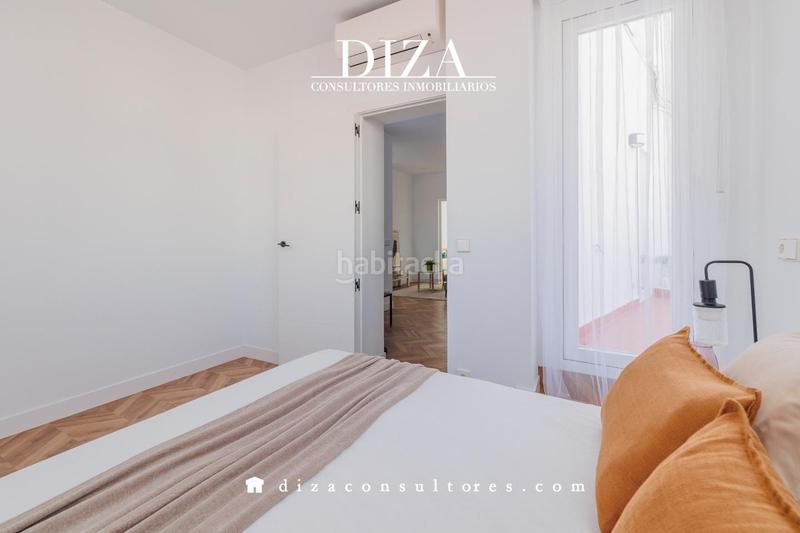 Foto 56f6439f-9c10-4532-a02c-7f4495f203c1. Dachwohnung mit heizung in Cortes-Huertas Madrid