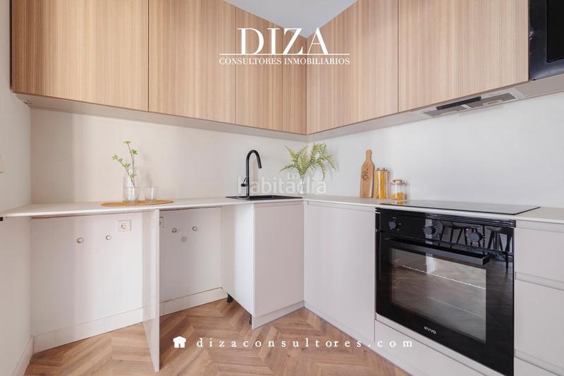 Foto 5c4962cb-44de-472f-8fdd-2e818bfd1b95. Dachwohnung mit heizung in Cortes-Huertas Madrid