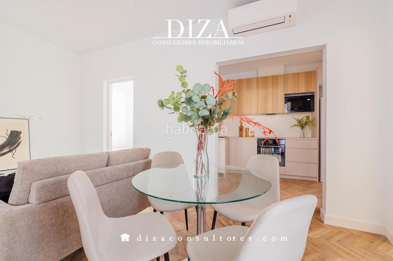 Foto 5f0c96e8-062b-4859-bf02-4aa30eeb34bc. Dachwohnung mit heizung in Cortes-Huertas Madrid