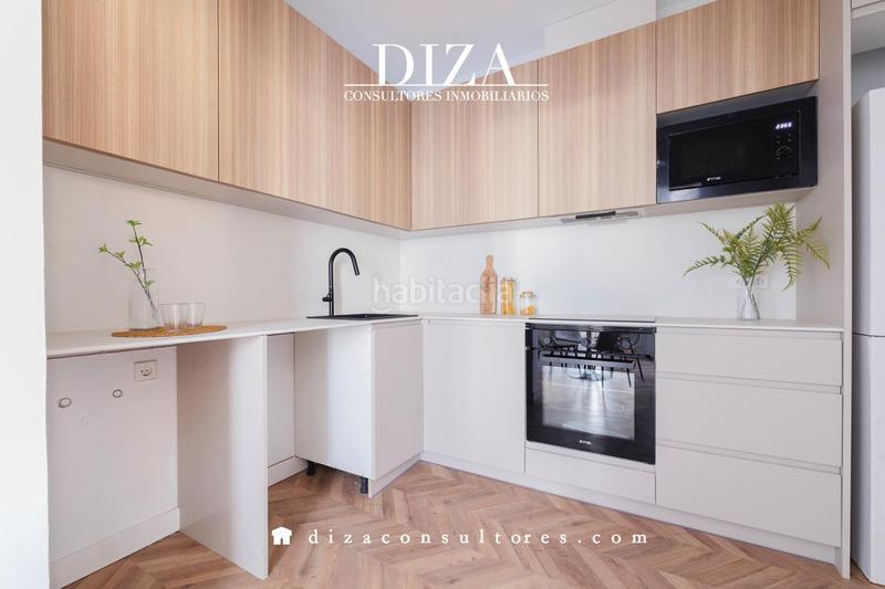 Foto f5b41135-8363-44ff-868a-fe7f9ff0f6e2. Dachwohnung mit heizung in Cortes-Huertas Madrid