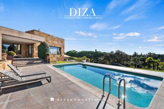 Affitto Casa  De marsil. Espectacular chalet con piscina en las matas