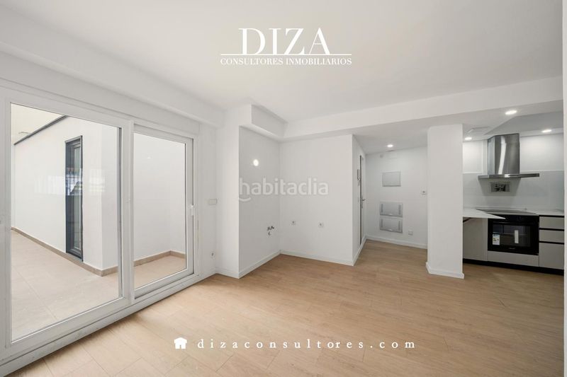 Foto 0ddb9830-c55f-4775-9e16-3a653fcf8759. Planta baixa a Ciudad Universitaria Madrid