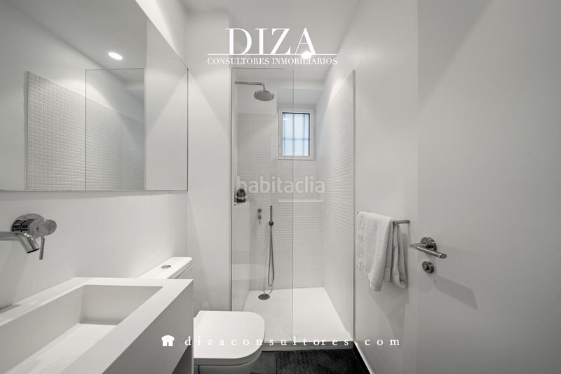 Foto 63b17e04-4d33-4f98-a997-44bc191d6dcb. Pis a Cortes-Huertas Madrid