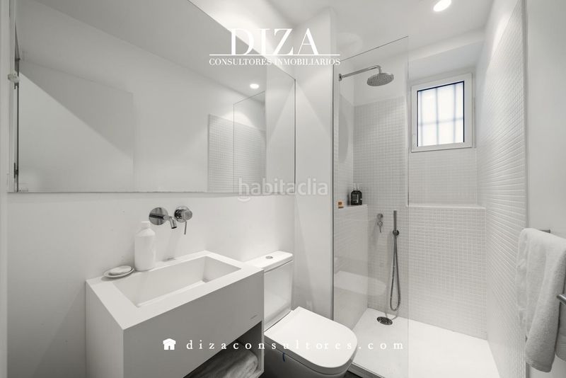 Foto f1439474-e131-437d-a02c-a7003512f630. Pis a Cortes-Huertas Madrid