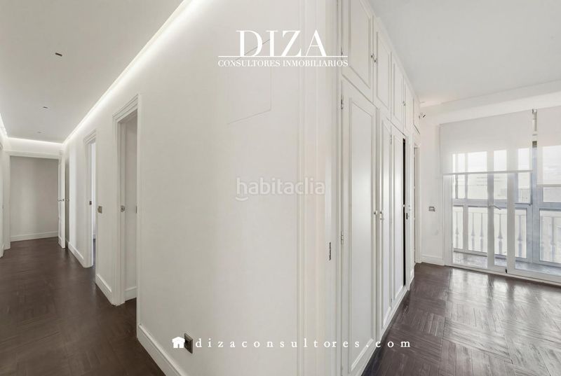 Foto 2d00d14d-6707-4fd5-b797-7b6a8a2d5bf9. Pis amb aparcament a Vallehermoso Madrid