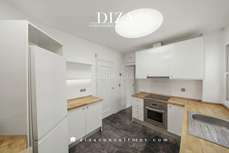 Foto 2e223f2c-92dc-4bf9-adb7-bb89b1156577. Pis amb aparcament a Vallehermoso Madrid