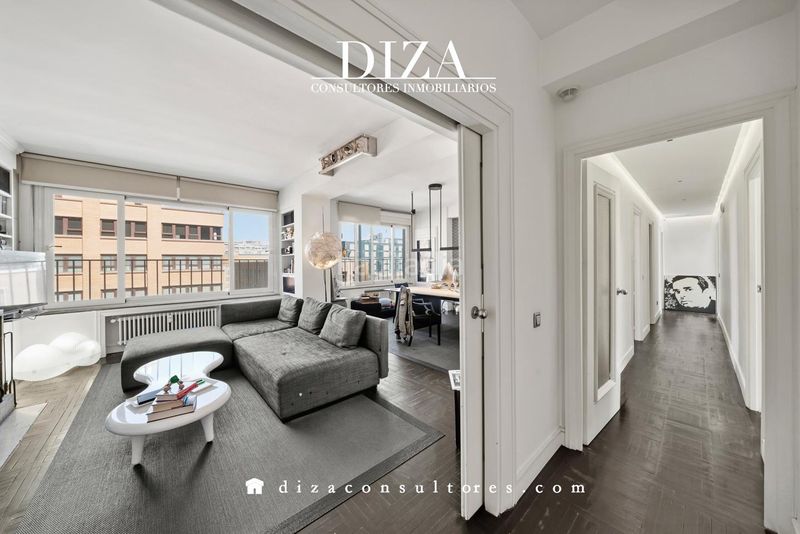 Foto 3e463e1c-8b8f-437d-ba78-0b292caca9fd. Pis amb aparcament a Vallehermoso Madrid