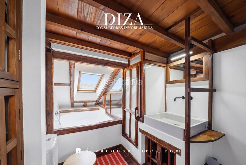 Foto a88f3030-1f67-4319-be79-3d35043bfa25. Ático atico con mucha luz en justicia en Justicia-Chueca Madrid