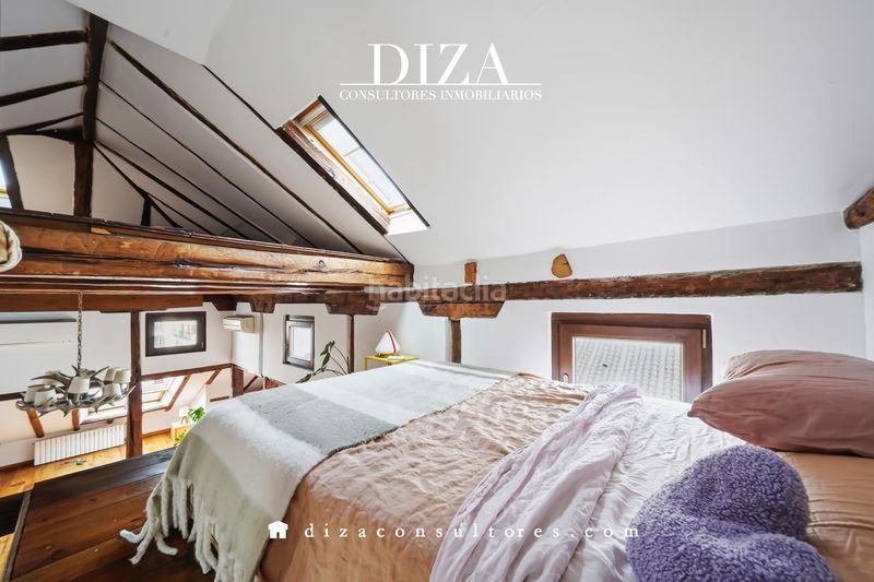 Foto b4562db9-c5b4-4d3e-b1b0-5c0a119fbc43. Ático atico con mucha luz en justicia en Justicia-Chueca Madrid