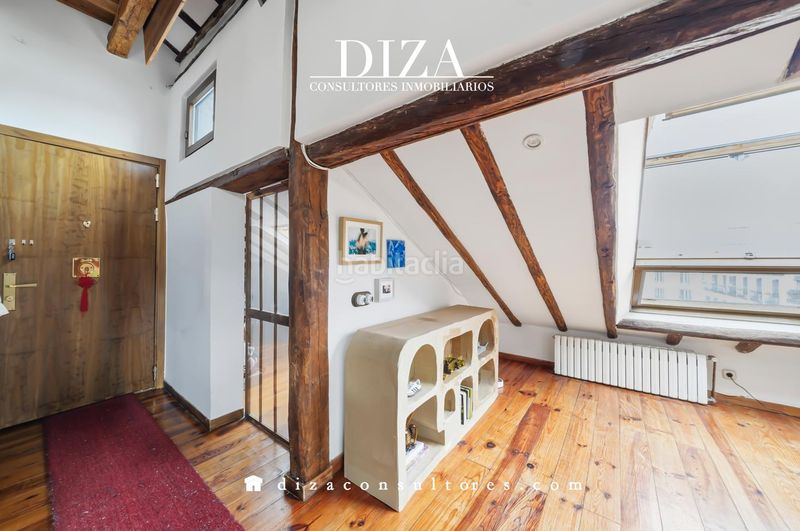 Foto bf1a7bca-341c-44fe-8ab6-04c880bebbeb. Ático atico con mucha luz en justicia en Justicia-Chueca Madrid