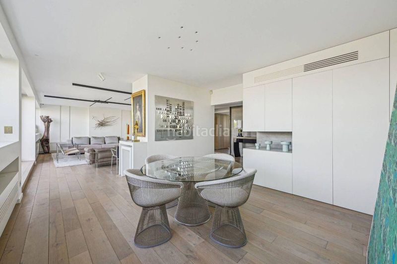 Foto 60deec1d-c8da-43de-8e66-87e88507c13a. Àtic amb calefacció aparcament a Recoletos Madrid