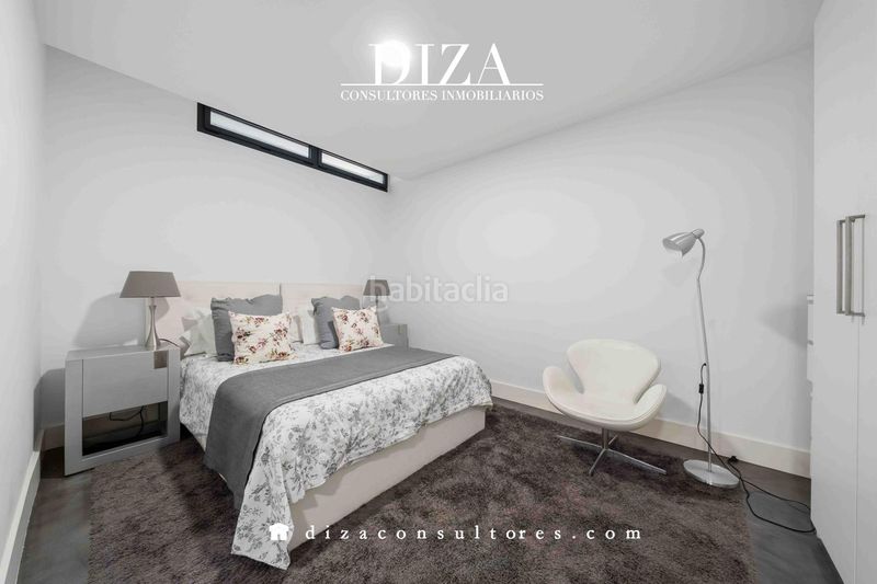 Foto cbdcf1a3-dfbe-4ea7-94d4-bd584dd33d57. Casa amb calefacció aparcament piscina a Parque Boadilla Boadilla del Monte