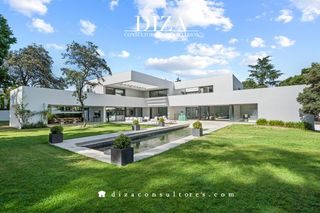 Haus  Ibaiondo. Chalet de lujo  en la florida