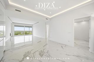 Location Appartement  Del pintor rosales. Piso a estrenar con terraza, garaje y excepcionales vistas panor