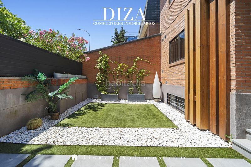 Foto bbf82533-499d-46f3-a156-1bdf948aba90. Casa amb calefacció piscina a Conde Orgaz - Piovera Madrid