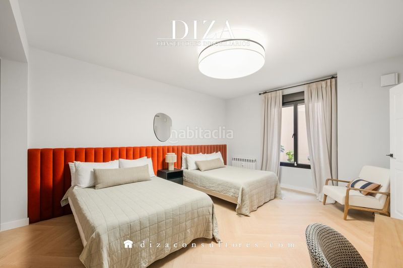 Foto d55917df-3149-468d-9f90-123535e23d46. Pis amb aparcament a Goya Madrid
