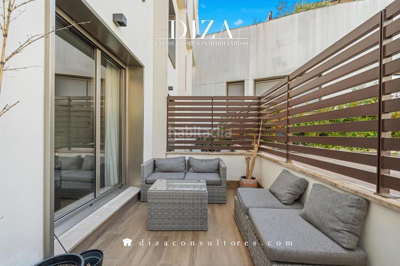 Foto 65bfb638-0787-4261-9d6b-52c0d9bf689b. Piso vivienda reformada con terraza y piscina en edificio de obra nueva en Madrid