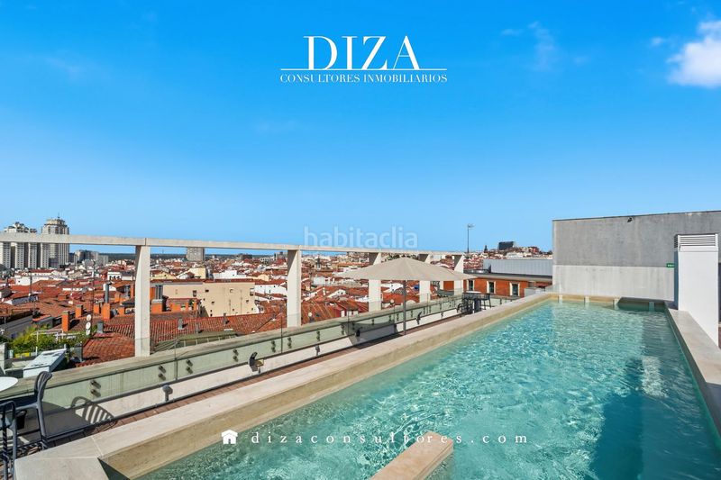 Foto 6a65aacc-34e5-4980-80dc-7cc3defd4ea1. Piso vivienda reformada con terraza y piscina en edificio de obra nueva en Madrid