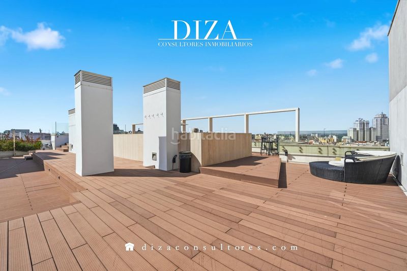 Foto 780c8a94-5d94-486e-9204-028359cfce7c. Piso vivienda reformada con terraza y piscina en edificio de obra nueva en Madrid
