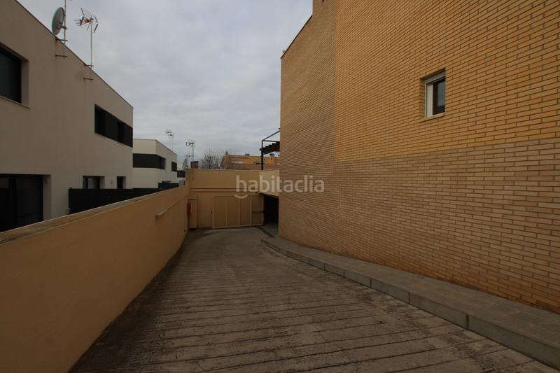 Foto bca38db9-5930-4d19-a7ad-65924d04e258. Aparcament cotxe a Cardedeu