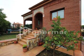 Casa a Cànoves i Samalús. Fantàstica vivenda en cànoves i samalús