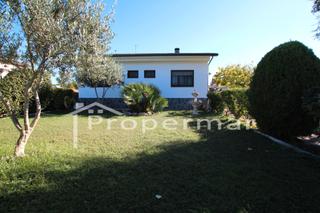 Chalet à Sant Antoni de Vilamajor. Urbanizacion al lado de cardedeu