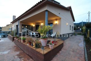 Maison à Cànoves i Samalús. Vivienda en planta!