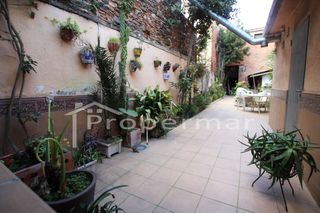 Casa adossada a Cardedeu. Casa centro cardedeu