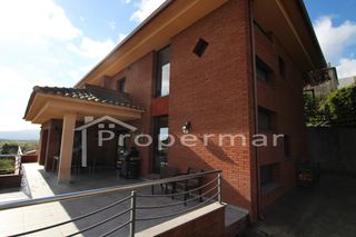 Casa  Avinguda catalunya. Magnífica casa en el pueblo de sant antoni