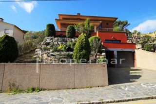 Casa  Avinguda catalunya. Magn�fica casa en el pueblo de sant antoni