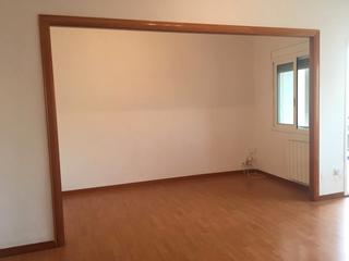Affitto Appartamento in Vilapicina - Torre Llobeta. Alquiler largo plazo en virrei amat