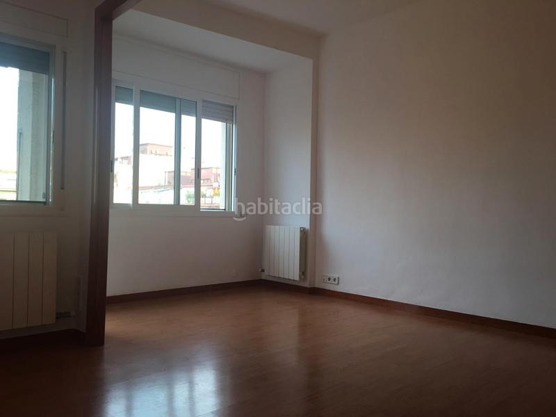 Foto 484488b3-5632-42ed-b391-4d2f93b961f7. Location appartement avec chauffage parking dans Vilapicina - Torre Llobeta Barcelona