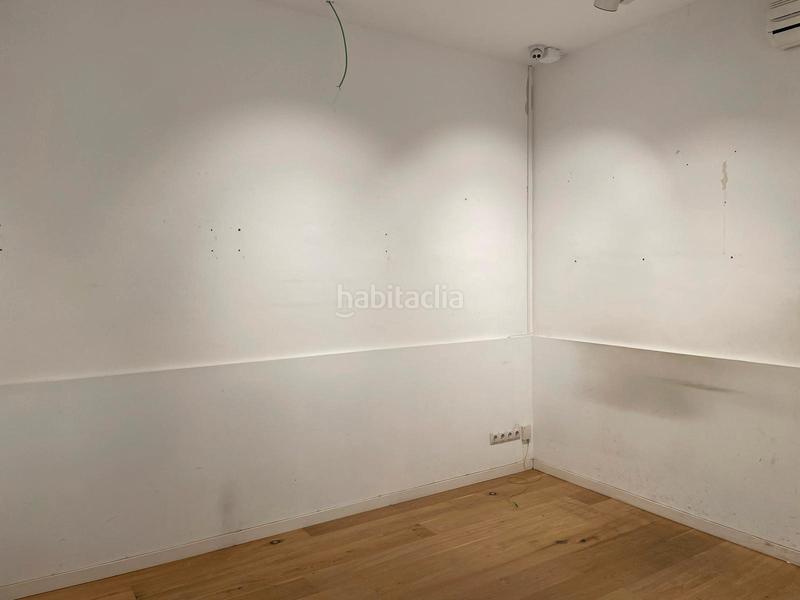 Foto c5da31b3-6cd6-46ec-b4ea-bbd2f7f7e71c. Lloguer local comercial a Sarrià Barcelona