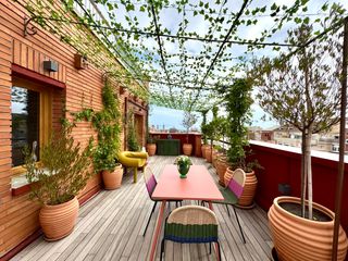 Ático en El Camp d´en Grassot i Gràcia Nova. Estudio atico con terraza jardin