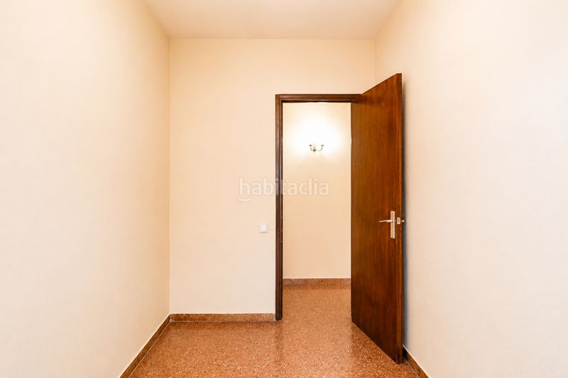 Foto ad433125-1dd9-47d3-9b37-e2aeb0488959. Pis amb calefacció a El Camp de l´Arpa del Clot Barcelona