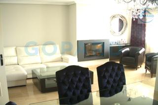 Lloguer Casa aparellada a Villanueva de la Cañada. Inmobiliaria gopard alquila precioso chalet pareado ideal para f