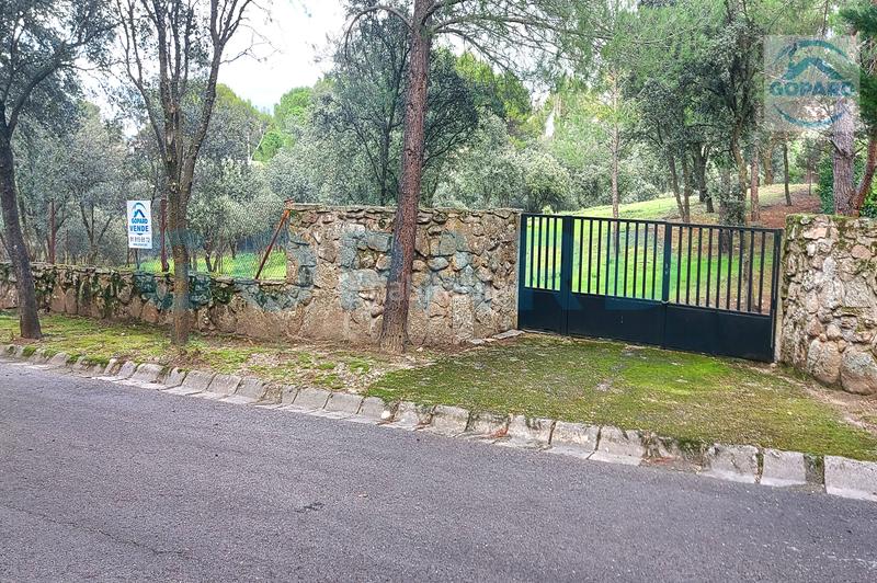 Foto 538497c3-cf4c-41a9-9a49-bba3345fc4e4. Terreno residenziale in El Bosque Villaviciosa de Odón