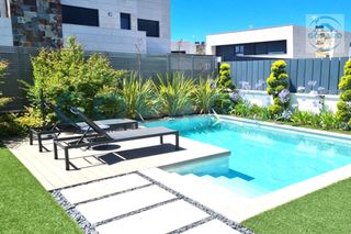 Rent Towny house in Villanueva de la Cañada. Inmobiliaria gopard presenta esta vivienda exclusiva y única en