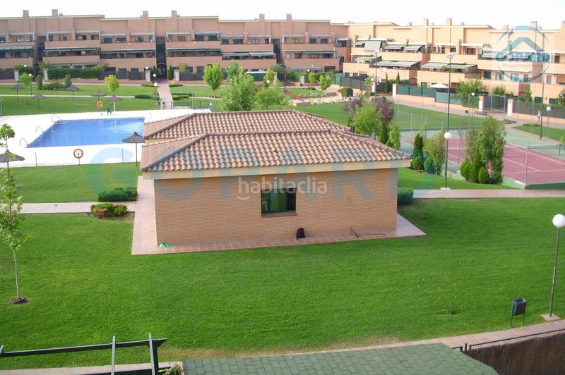 Foto 3f7856e3-3267-4f9c-8ae8-bade5efbcf0f. Rent flat with heating parking pool in Villanueva de la Cañada Villanueva de la Cañada